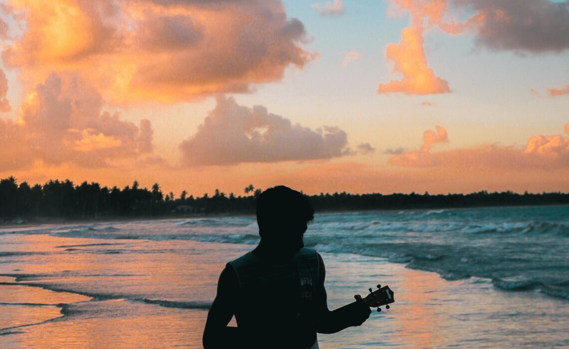 ukulele playing